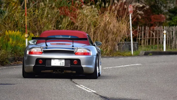 PORSCHE 718 BOXSTER
