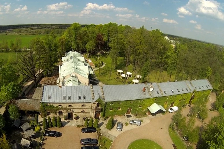 posiadłośc Manor House ee62681c_large ab